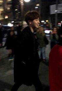 吃瓜群主偶遇明星