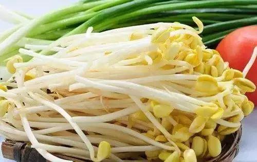 春吃豆芽夏吃瓜,春豆芽、夏瓜果，养生之道