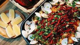 大学男宿舍吃瓜,吃瓜背后的欢乐与成长