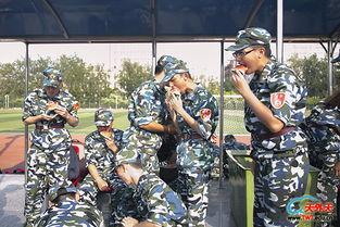 军训吃瓜同学,揭秘同学生活点滴